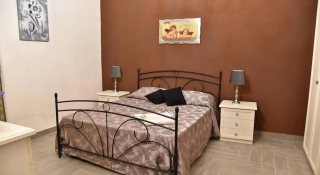 Bifarville Bed And Breakfast, Забронировать Отель «постель и завтрак» Кампобелло-ди-Ликата Сицилия