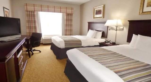 Шестиместный номер Standard Country Inn & Suites by Radisson, Pensacola West, FL