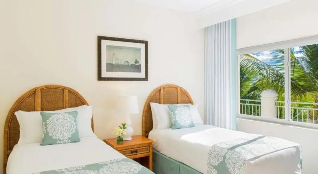 Номер Standard c 1 комнатой oceanfront The Sands at Grace Bay