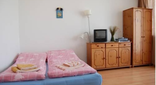 CasaLara-Cozy Nest Near Buda Castle, Забронировать Отель 01. Будавар Будапешт, рядом с Castle Hill Funicular