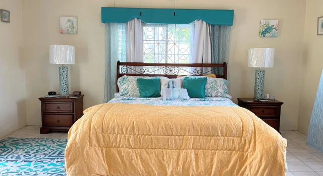 Yancey Largo Villa Perfect Jamaica Ironshore Getaway w Private Pool and Onsite Staff Services by RedAwning, Забронировать Вилла Коттеджи Окрестностей Монтего-Бей, Коттедж