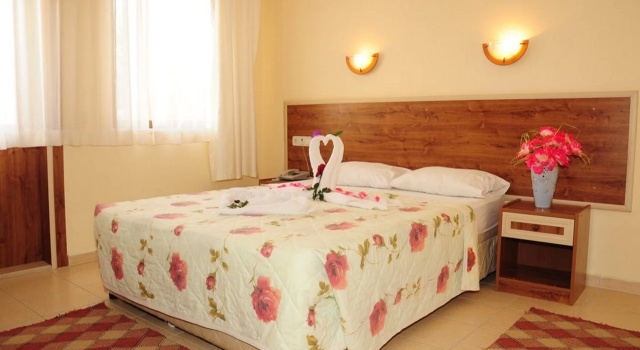 Side Yesiloz Hotel