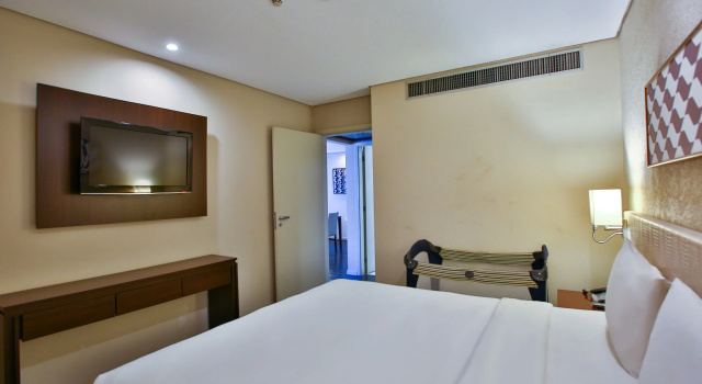 Hotel Transamerica Berrini, Забронировать Отель Отели Итайм-Биби 4 звезды, 4*