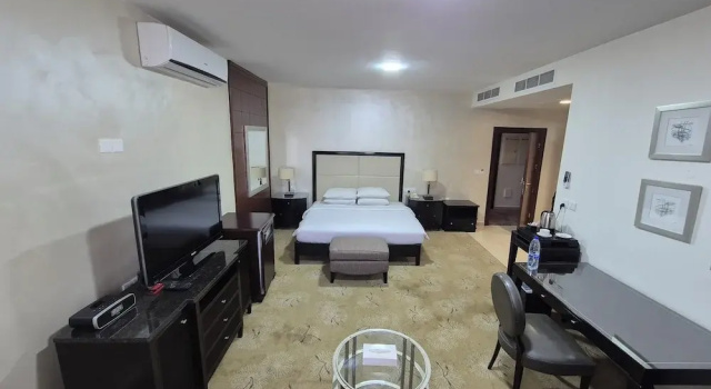 Полулюкс Le Vendome Hotel