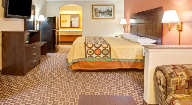 Двухместный номер Standard Super 8 by Wyndham Mont Belvieu - Baytown East
