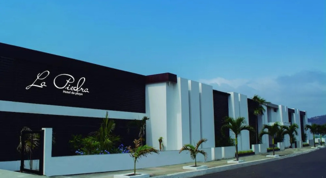 Hotel La Piedra, Забронировать Отель Баия-де-Каракес Manabi