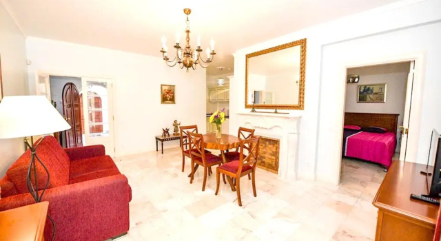 Apartment With one Bedroom in Caniço, With Wonderful sea View, Shared Pool, Enclosed Garden - 1 km From the Beach