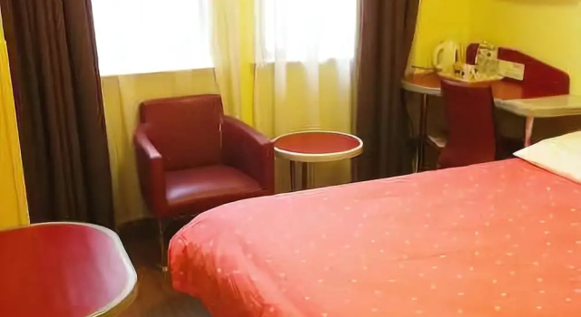 Home Inn, Забронировать Отель Нинбо Чжэцзян