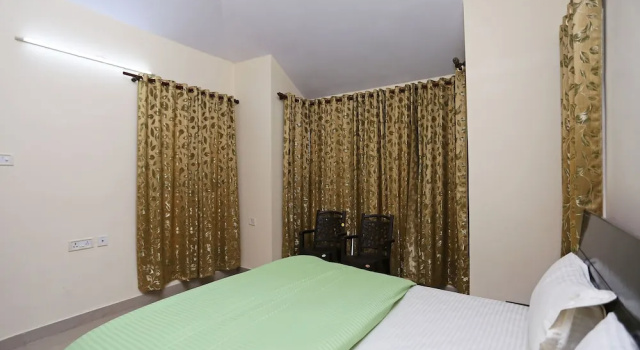 OYO 10816 Home 2BHK Winged Villa Sattal