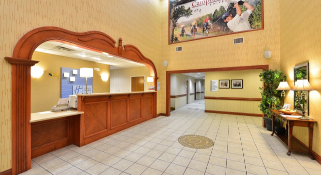坎贝尔斯维尔智选假日酒店, 预订 酒店 Campbellsville 肯塔基州