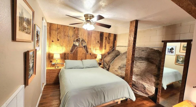 Bear Cave in Shaver Lake, Забронировать Апартаменты/квартира Отели Шейвер Лейк с парковкой, Парковка