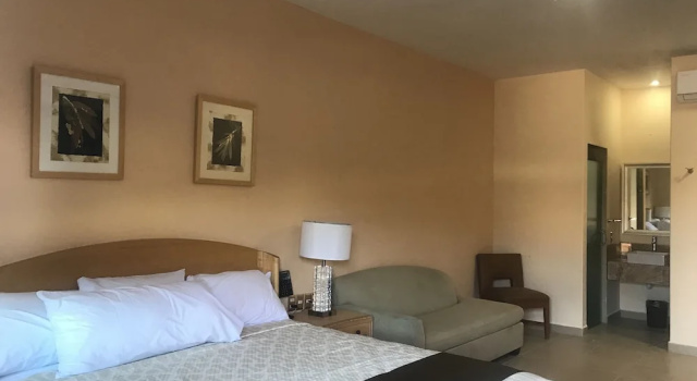 Dwuosobowy suite Navola Inn