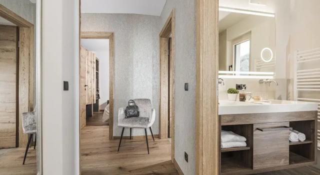 Platzhirsch Apart & Mayrhofen, Забронировать Апартаменты/квартира Отели Тироля с парковкой, Парковка
