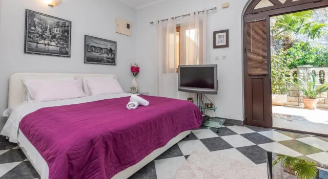 Студия S&P City Center Apartments