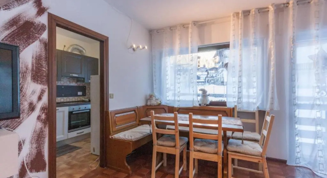 Condominio Val Biois 7, Забронировать Отель Отели Livinallongo del Col di Lana с парковкой, Парковка