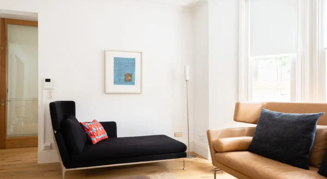 The North Kensington Retreat - Bright 4BDR House with Parking & Garden, Забронировать Дом для отпуска Виллы Большого Лондона, Вилла