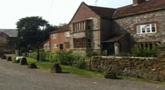 Manor Farm Bed & Breakfast, Rezervați Sejur la fermă Chardstock Blackdown Hills