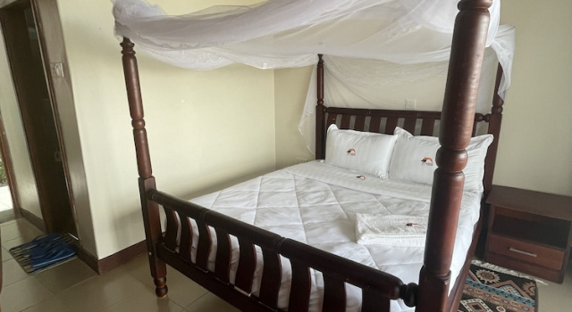 Одноместный номер Standard Katurum Kidepo lodge