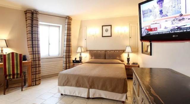Трёхместный номер Classic c 1 комнатой Hotel Albe Bastille
