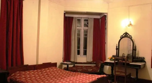 Pineridge Hotel, Забронировать Отель Дарджилинг East Zone