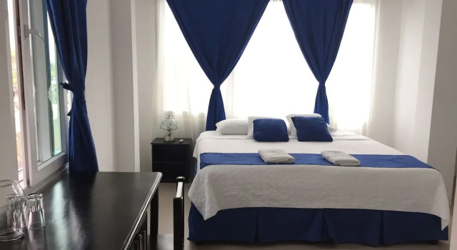 Hotel Cally Galapagos, Забронировать Отель СПА-отели Пуэрто-Вильямиль, рядом с Пляж Isabela Beach, SPA-услуги