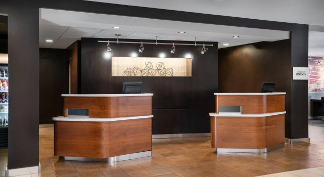 Courtyard Pleasanton, Rezervați Hotel Pleasanton San Francisco Bay Area