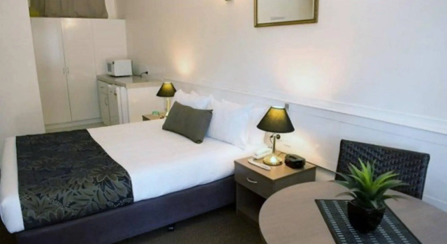 Garden City Motor Inn, Book Hotel Brisbane 
