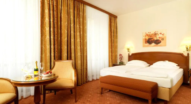Двухместный номер Superior Hotel Stefanie - VIENNAS OLDEST HOTEL