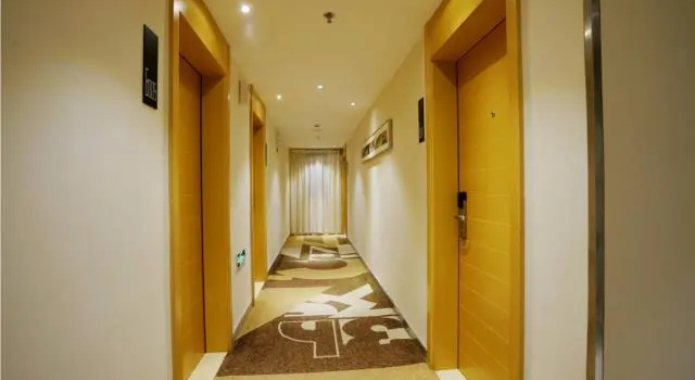 City Comfort Inn Baise Leye, Rezerwuj Hotel Hotele w Baise z Parkingiem, Parking