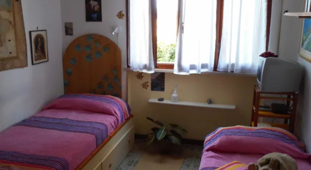 Коттедж Classic с 2 комнатами с балконом и с видом на сад Maison De Dora