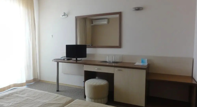 Трёхместный номер Standard Selena Beach Family Hotel