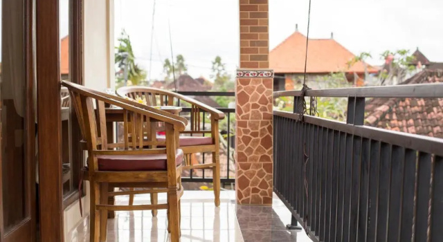 CIK'S Guest House