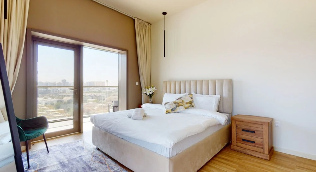 WelHome - Panoramic City Views Amidst Gardens in JVC
