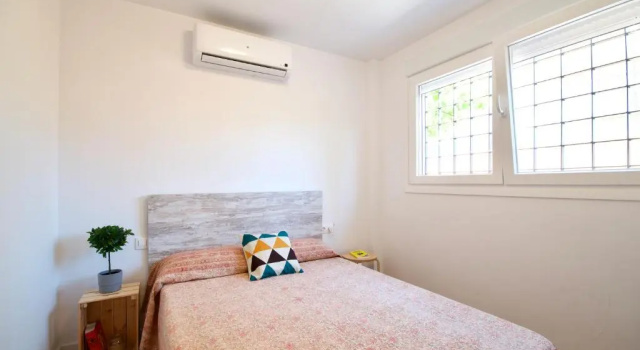 MalagaUrbanRooms - Beach & Sea