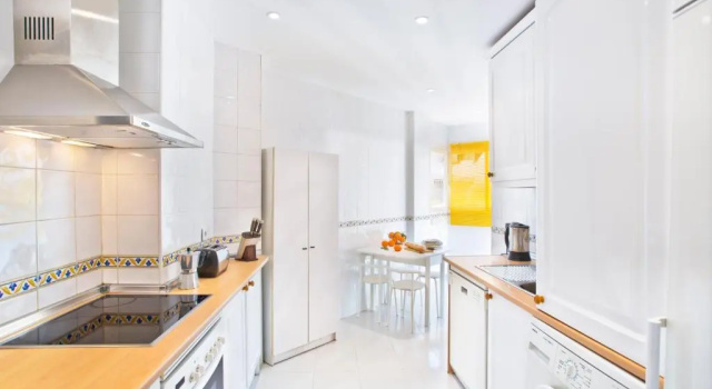 Los Olivos 2 bedroom apartment - sleeps 6 Nr San Pedro/Estepona/Marbella, Забронировать Апартаменты/квартира Эстепона Коста-дель-Соль