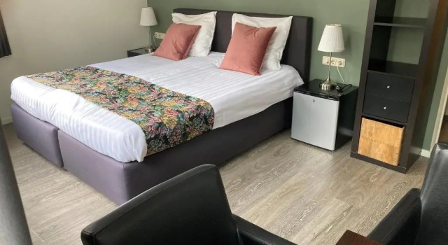 B&B De Hofnar Roermond, Book Bed and Breakfast Roermond North-Limburg