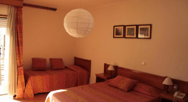 Четырёхместный номер Standard Residencial Dom Manuel