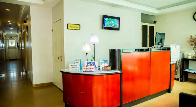 Georgetown Hotel, Забронировать Отель Икеджа 