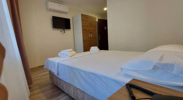 Alp Otel