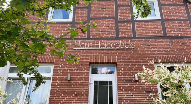 Haus Heideblick, Забронировать Отель Ундело Люнебургская пустошь