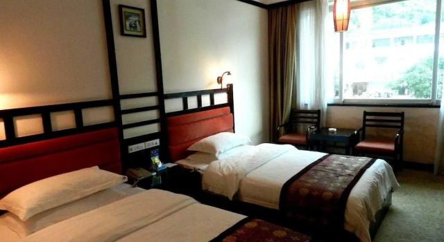 Yangshuo Huating Holiday Inn
