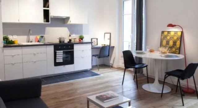 Logement 2, Забронировать Отель Ле-Ман Sarthe