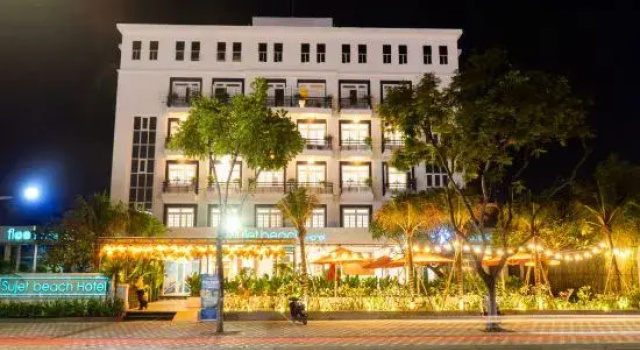 Sujet Beach Hotel and Apartment Danang by Haviland, Забронировать Отель Дананг Дананг муниципалитет, рядом с Мост через реку Хан