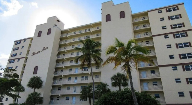 Terra Mar #201 by RedAwning, Забронировать Апартаменты/квартира Отели Fort Myers Area с бассейном, Бассейн