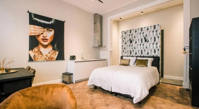 City center located City Villa Tilburg Alexander, Забронировать Отель Отели Тилбурга с парковкой, Парковка