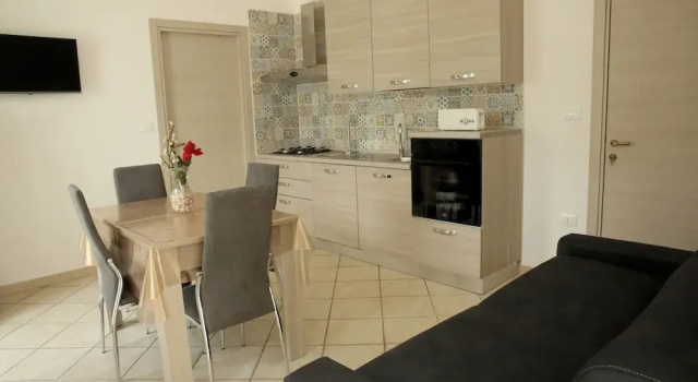 Апартаменты Mauricarol Residences