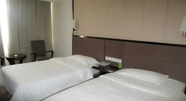 Urumqi Wenyuan Hotel, Забронировать Отель Урумчи Синьцзян-Уйгурский автономный район
