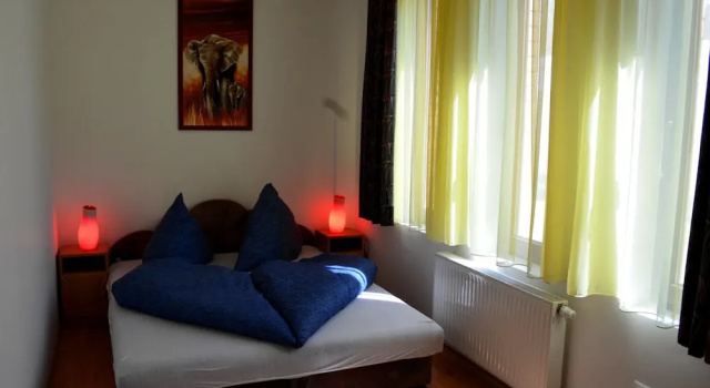 Bálint 2 apartman with outdoor pool