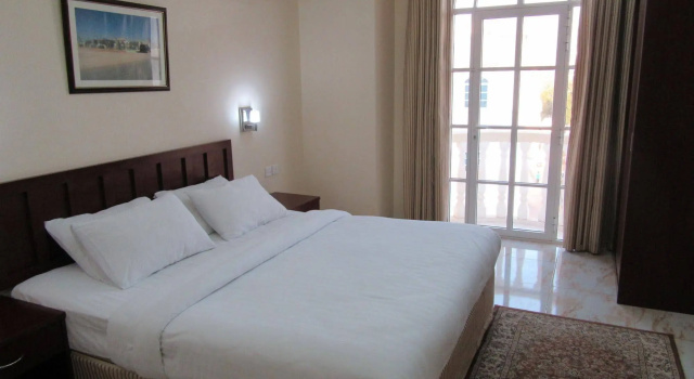Al Ferdous Hotel Apartments, Đặt Khách sạn Khách sạn Giá rẻ tại Muscat