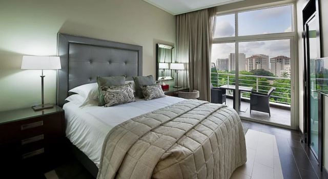 Номер Standard Пентхаус c 1 комнатой с балконом The George Hotel